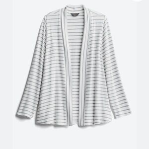 MIX BY 41 HAWTHORN
Barona Brushed Knit Cardigan